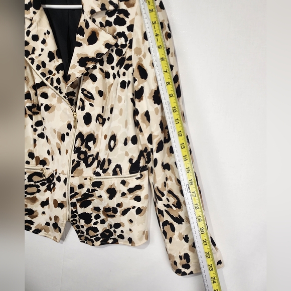 Chico's Leopard Print Women's Jacket Size M (1) - Picture 10 of 12